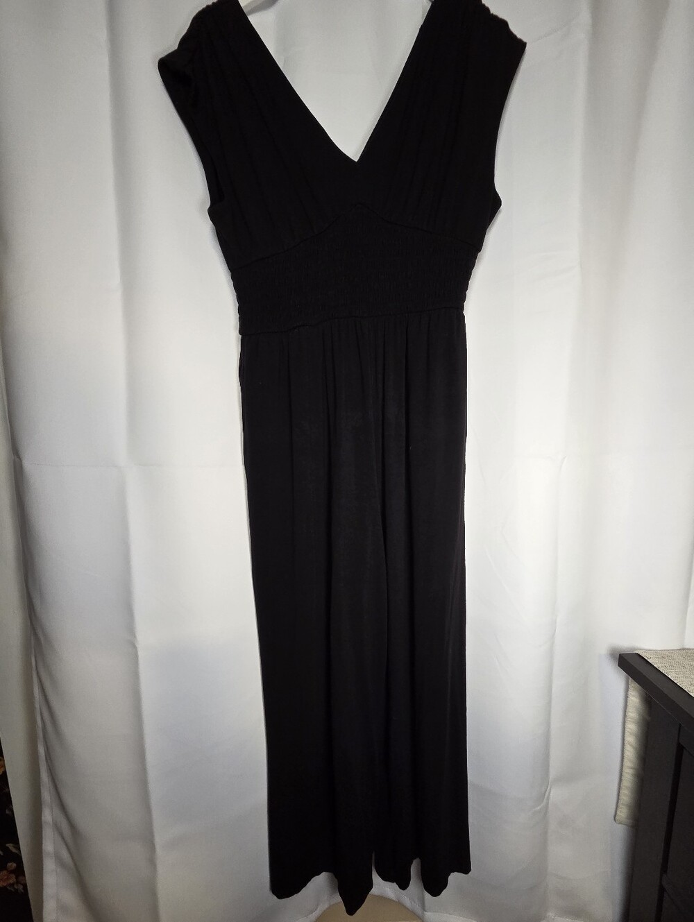 Old Navy Wide Leg Crop Sleeveless Stretch Black Jumpsuit Women's M Petite